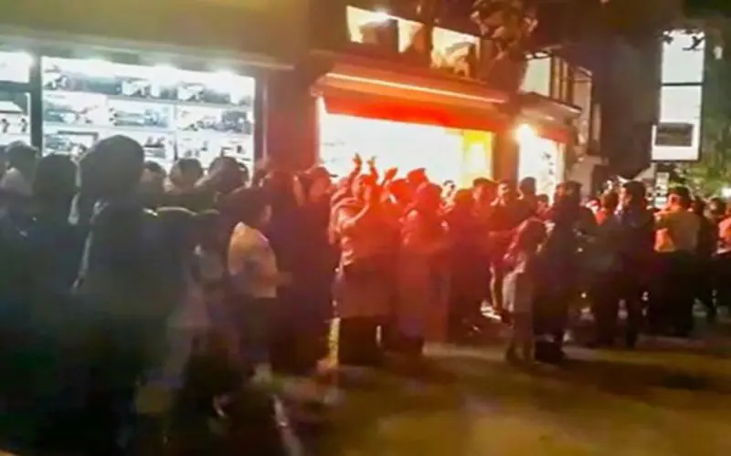 Second Night of Gathering in Hamedan Protesting Water Outage