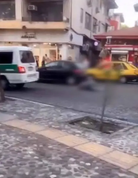 Details of the Video of a Woman Falling from a Police Guidance Van in Gilan - The Woman Was Not Thrown, She Was Hanging and Fell