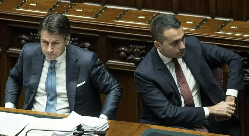 The Rise of the Center-Right's Lucky Star with the Decline of the Five Star Movement