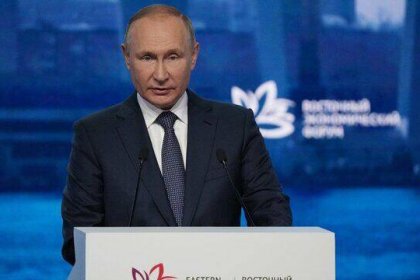 Putin Has Gripped the World with Sanction Fever