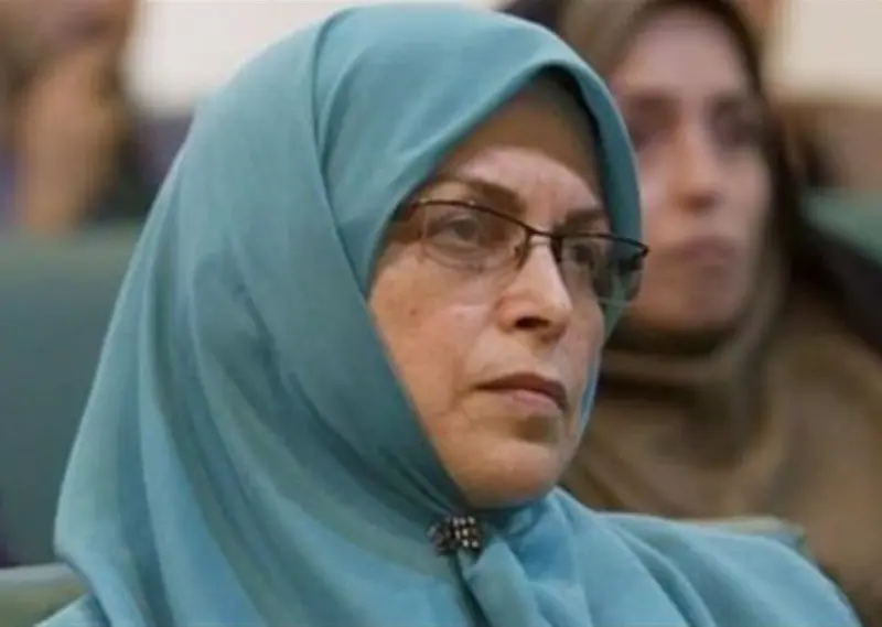 Azar Mansouri, Reformist Activist, Calls on Clerics Supporting Mandatory Hijab to Respond