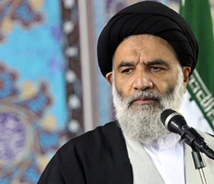 Imam of Ahvaz: We Demand the Implementation of the Hijab Law