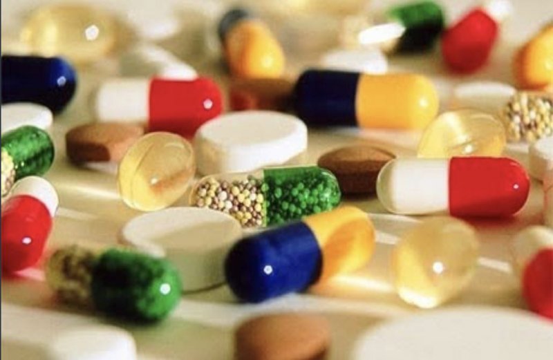 Why is Iran facing challenges in supplying medicine