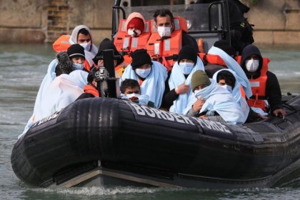 Joint Action by France and Britain Against Illegal Migrants