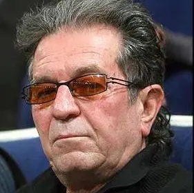 Dariush Mehrjui's Support for Athletes and Popular Artists