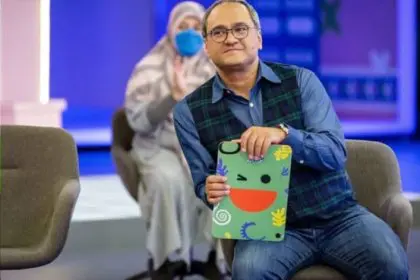 Rambod Javan Bids Farewell to Television: Khandevaneh Host's Complaint Against IRIB