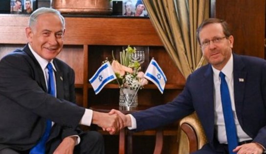 Netanyahu Officially Tasked with Forming Israeli Coalition Government