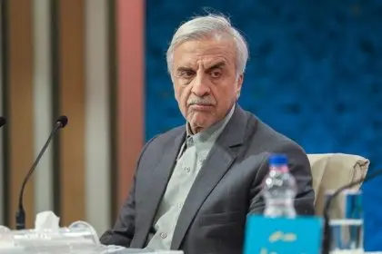 Hashemitaba: People Learned to Curse from Extremists' Insults to Zarif and Rouhani