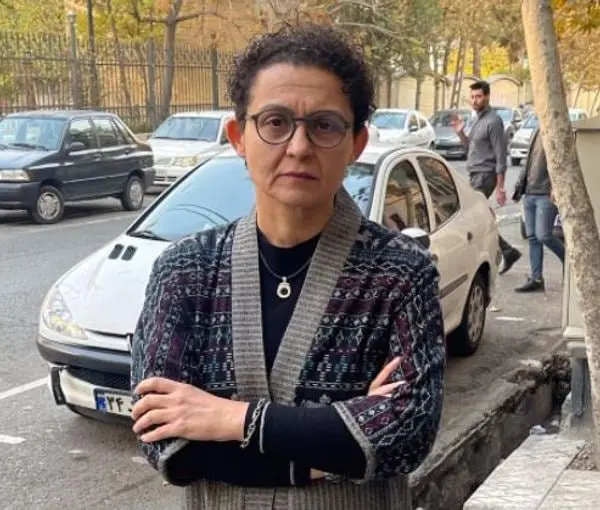 Sahar Mosayebi, Iranian Filmmaker and Director, Released Her Photo Without Hijab