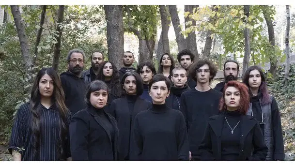 Actress Soheila Golestani, along with a group of theater artists, removed their hijabs