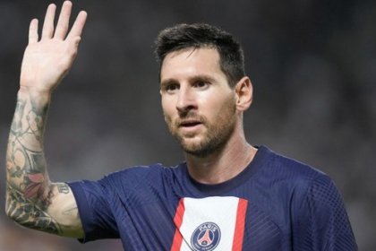 Lionel Messi Stays at Paris Saint-Germain Club