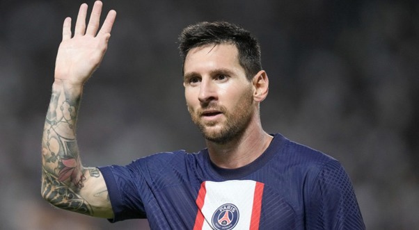 Lionel Messi Stays at Paris Saint-Germain Club