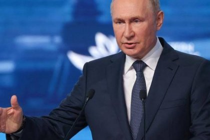 Putin: Western tendencies increase the risk of war