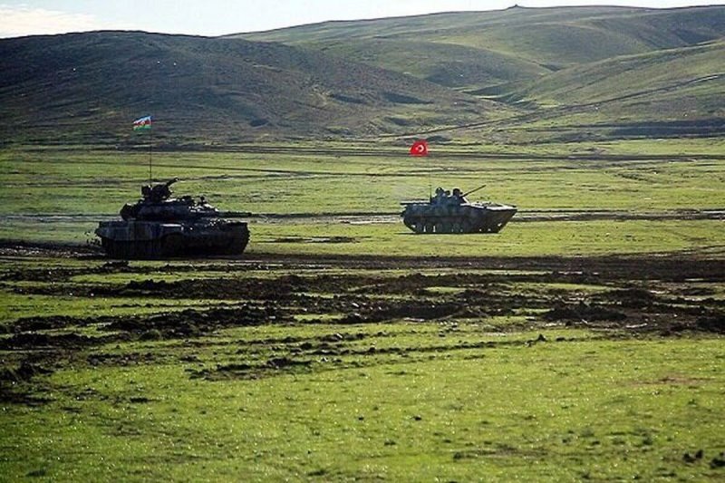 Strengthening Military Cooperation between Turkey and Azerbaijan