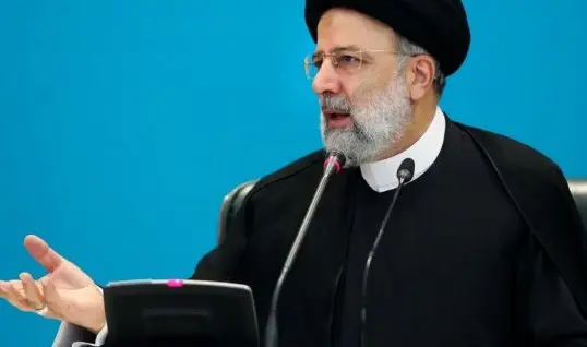 Raisi Has Manipulated Figures in Currency and Dollar