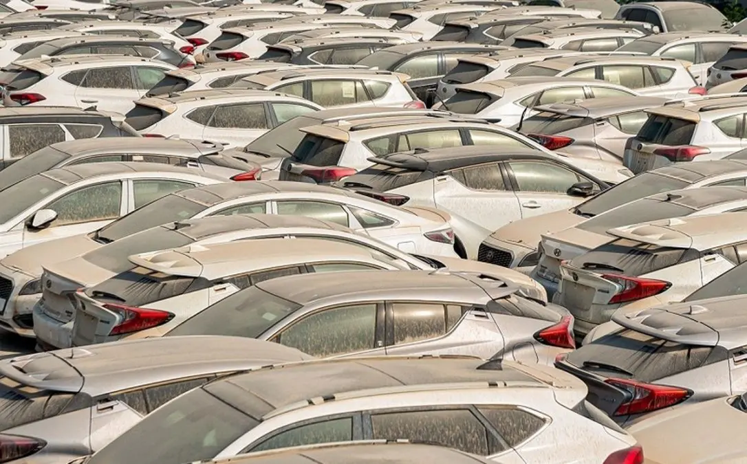 Sale of smuggled cars over 2500 cc to government agencies