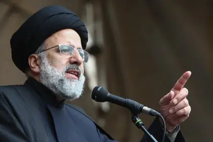 Former Parliament Members Don't Tell Raisi the Truth Because He Can't Handle It