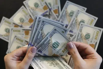 Mokhber and Farzin in a Closed Parliamentary Session: Security Agencies Entering the Behind-the-Scenes of the Currency Market