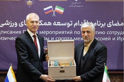 The presence of the Minister of Sports and two Russian sports teams in Iran