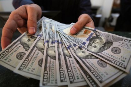 New record of dollar price at 54,000 Tomans