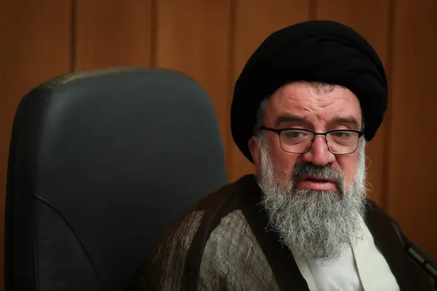 Ahmad Khatami: Members of the Assembly of Experts are Tormented by the State of Unveiling in the Country