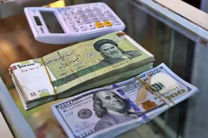 New Record for Dollar Price in Iran