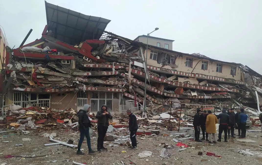 Death Toll from Turkey and Syria Earthquake Reaches 4,200