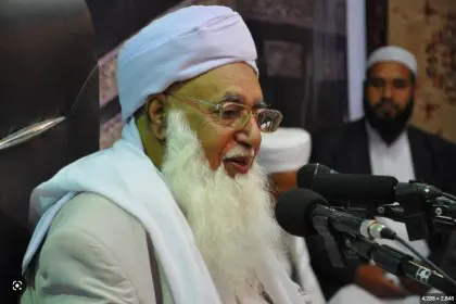 Protest Gathering in Front of Moulana Gorgij's House