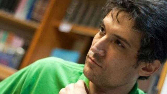 Farhad Meysami's mother also goes on a hunger strike