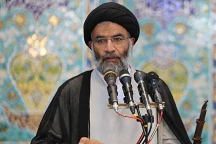 The Friday Prayer Leader of Ahvaz, a Proud Iranian Man, Does Not Allow Unveiled Women