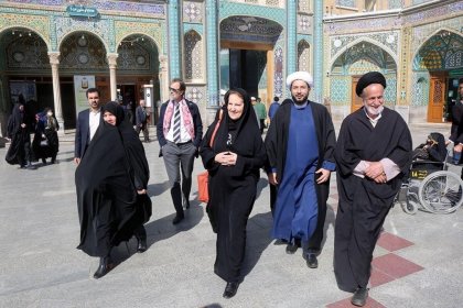 Swiss Ambassador's Visit to Qom Wearing a Chador