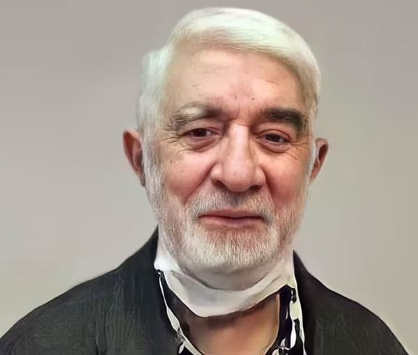 Tightening Restrictions on the House Arrest of Mir Hossein Mousavi