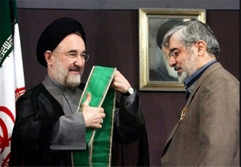 The strong attack of Javan newspaper on Khatami and Mousavi is a statement of both overthrow