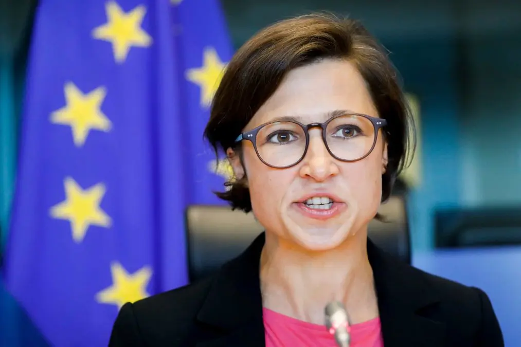Hannah Neumann Brings Up the Poisoning of Iranian Students in the European Parliament
