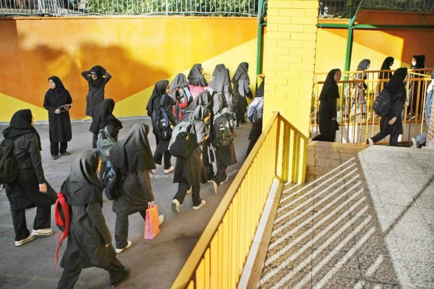 Poisoning of Students at Hojjat School in Safadasht, Tehran Province