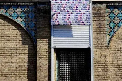 Electric Shutter for Protecting Historical Site