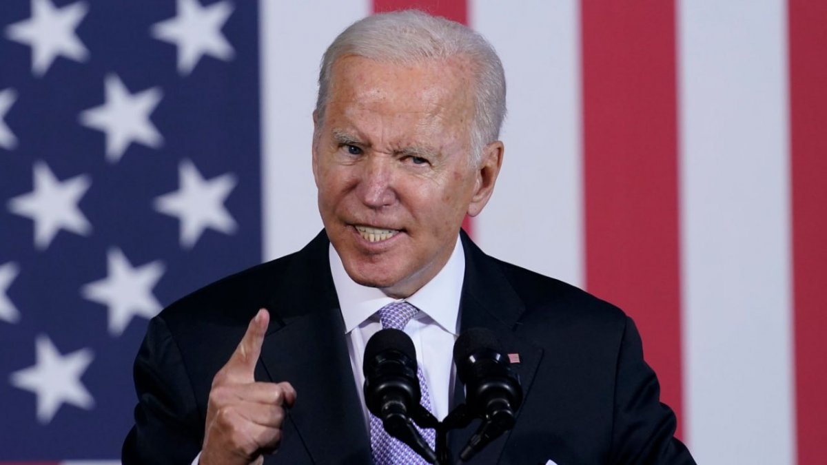 Joe Biden praises Iranian women and criticizes the government