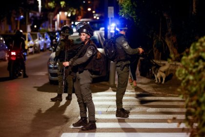 3 injured in shooting incident in central Tel Aviv