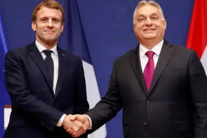 Meeting of Macron and the Prime Minister of Hungary in Paris