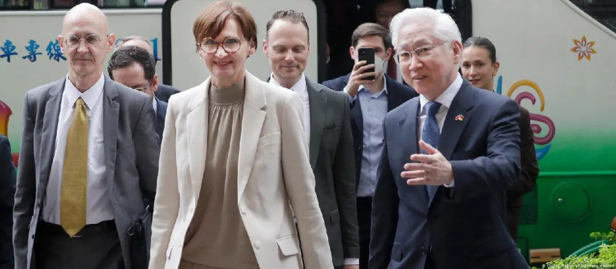 China's Strong Protest Over German Science Minister's Visit to Taiwan