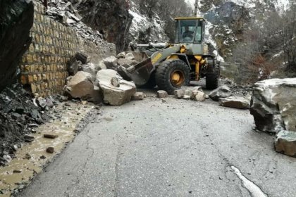 Two killed in mountain collapse incidents on Kendovan road