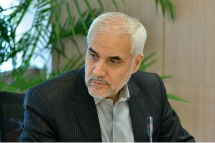 Mohsen Mehr Ali Zadeh: Changing the cabinet won't be beneficial, you need to change yourself