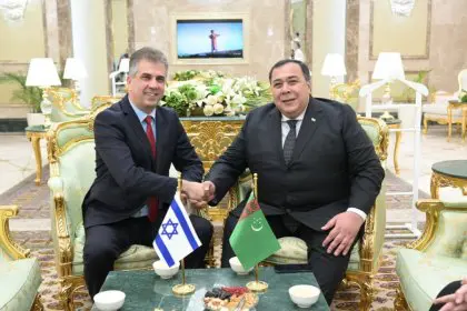 Eli Cohen Opened the Closest Israeli Embassy to Iran