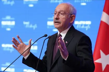 Erdogan's Main Rival Defends Turkey's Kurds