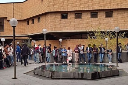 Protest of members of the National Library of Iran against compulsory hijab