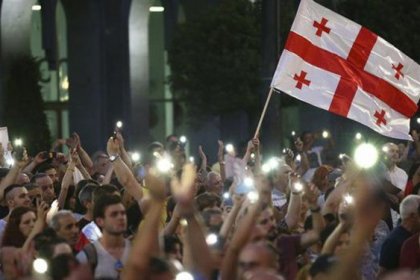 Georgian Protesters Gather in Front of Parliament in Tbilisi