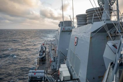 US destroyer carries out operations in the South China Sea