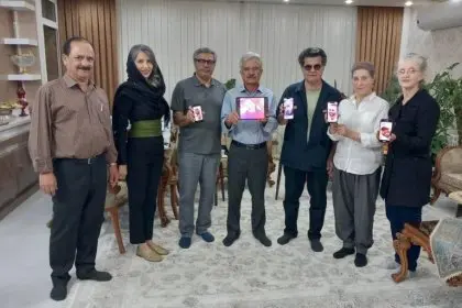 Meeting of Motamed-Aria, Jafar Panahi, and Rasoulof with Toumaj Salehi's Family