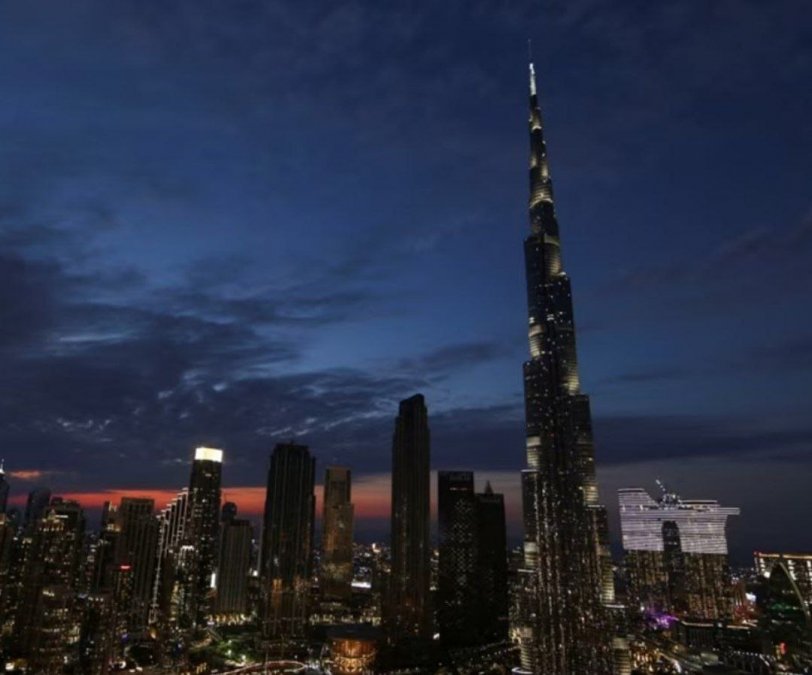 Fire in Dubai leaves 16 dead