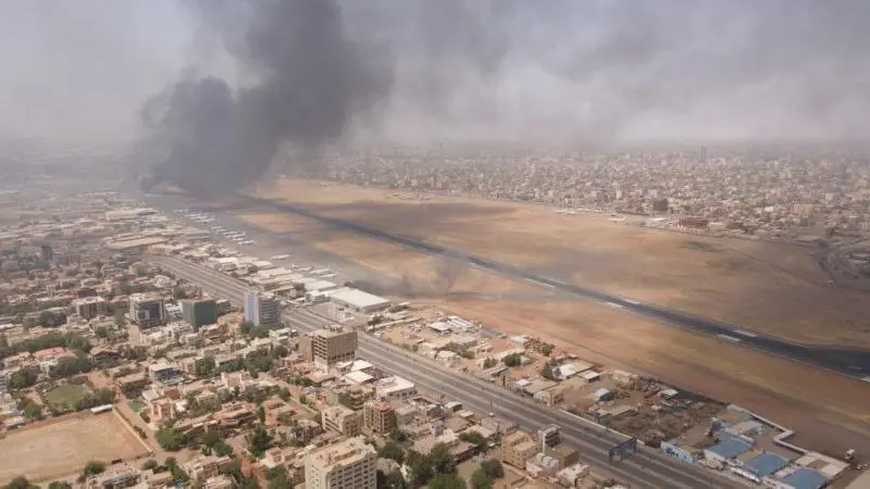 Intense Clashes Between Military Forces of Both Sides in Khartoum